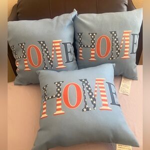NWOT HOME Patriotic Accent Throw Pillow - Set of 3